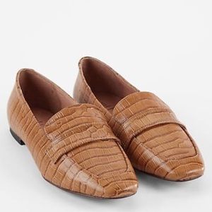 J. JILL Woman's Embossed Leather Cognac Croc ADELAIDE Flats Loafers 9.5 NEW